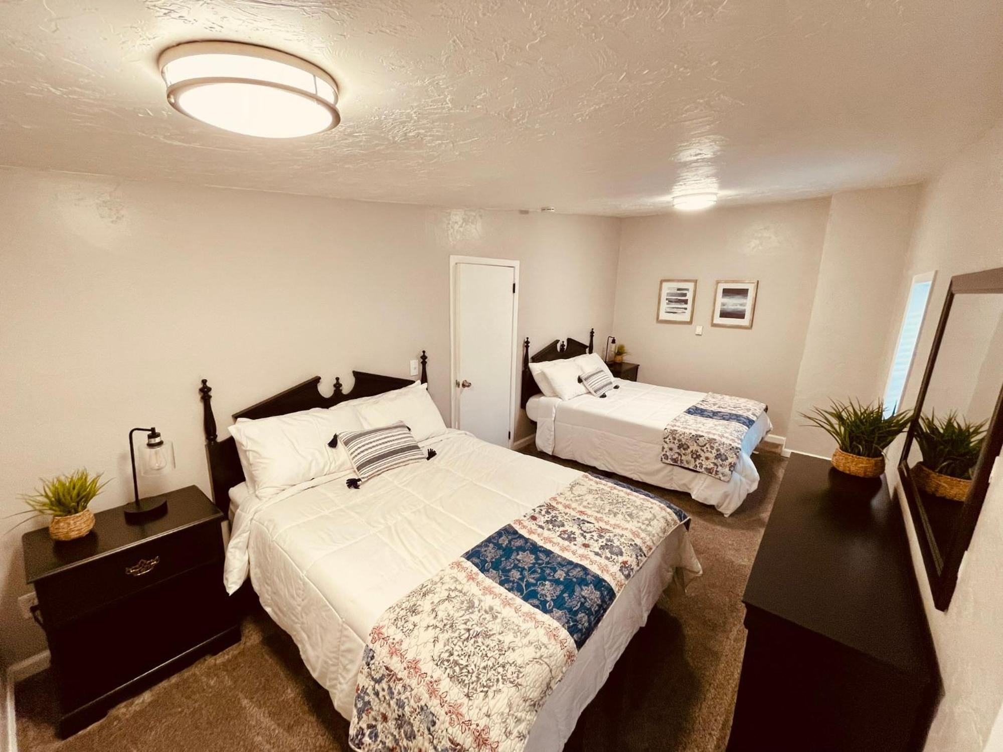 Iona Mercantile Bnb Rigby Exterior photo